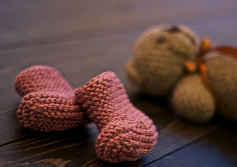 Пинетки-туфельки вязаные Брусничные